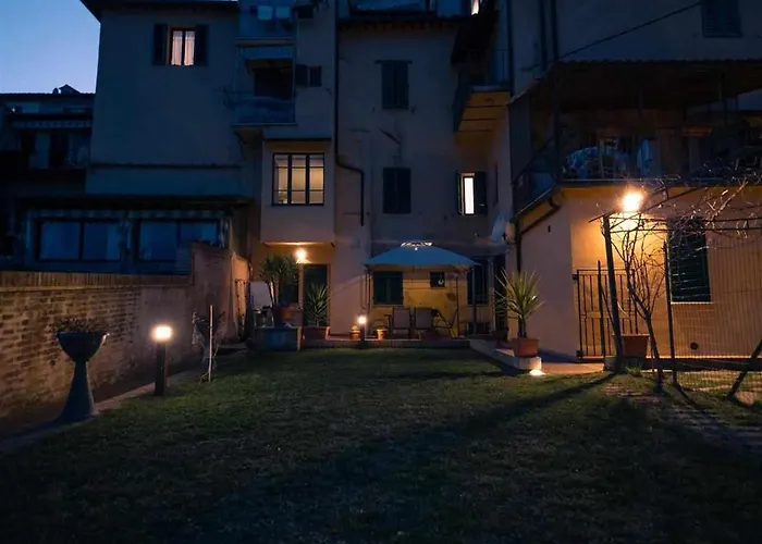 Advocata Nostra, Incontro Di Storia E Centralita シエーナ