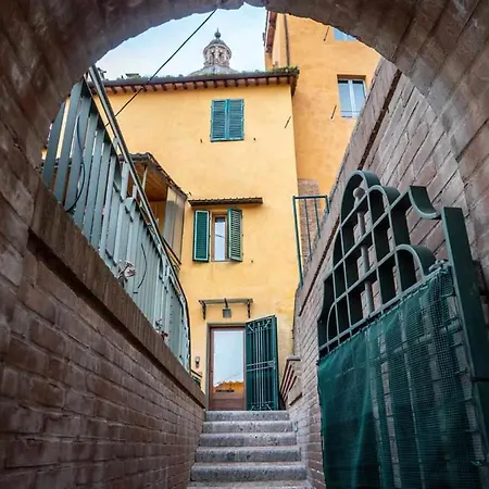 Advocata Nostra, Vivere In Nel Borgo Апартаменты *