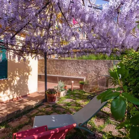 Апартаменты Advocata Nostra, Vivere In Nel Borgo