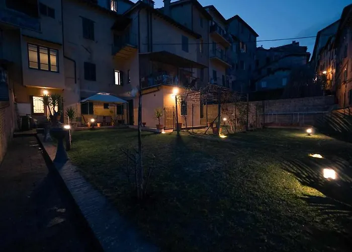 Apartment Advocata Nostra, Incontro Di Storia E Centralita *