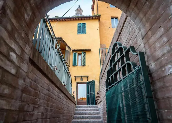 Advocata Nostra, Incontro Di Storia E Centralita Apartment *