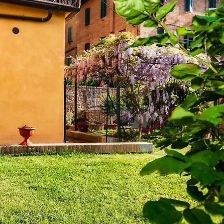 Advocata Nostra, Incontro Di Storia E Centralità *