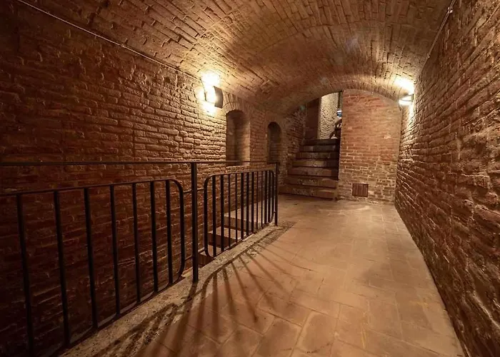 Advocata Nostra, Incontro Di Storia E Centralità * Siena